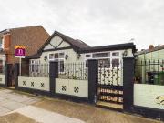 3 Bedroom Detached Bungalow For Rent In Milton, Portsmouth