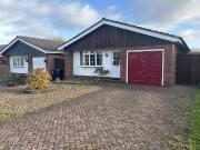 3 bedroom detached bungalow for sale