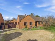 3 bedroom detached bungalow for sale