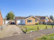 3 bedroom detached bungalow for sale