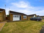 3 bedroom detached bungalow for sale in Barham Close,...