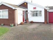 3 bedroom detached bungalow for sale in Beech Avenue...