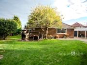 3 bedroom detached bungalow for sale in Castle Lane...