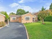 3 bedroom detached bungalow for sale in Hamlet Gardens...