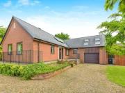 3 Bedroom Detached Bungalow For Sale In Oakham