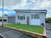 3 Bedroom Detached Bungalow For Sale In Pen Y Ffordd,...
