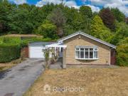 3 bedroom detached bungalow for sale in The Hollows,...