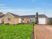 3 bedroom detached bungalow for sale in Windermere...