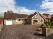 3 bedroom Detached Bungalow for sale, Oak Tree Way,...