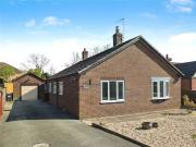 3 bedroom Detached Bungalow for sale, Smelthouse Lane,...