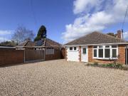 3 bedroom detached bungalow to rent
