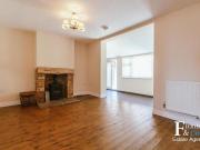 3 bedroom detached bungalow to rent