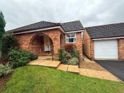 3 bedroom detached bungalow to rent