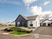 3 Bedroom Detached Bungalow to Rent at Angus, Forfar and...
