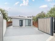 3 Bedroom Detached House
