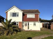 3 Bedroom Detached House