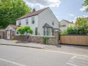 3 Bedroom Detached House