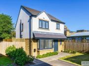 3 Bedroom Detached House