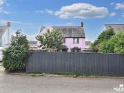 3 Bedroom Detached House