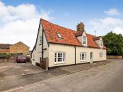 3 Bedroom Detached House
