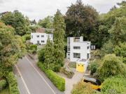 3 Bedroom Detached House