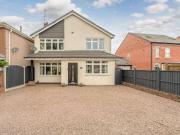 3 Bedroom Detached House