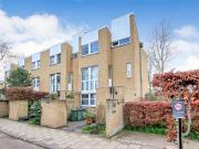 3 Bedroom Detached House