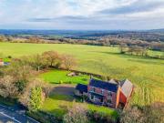 3 Bedroom Detached House
