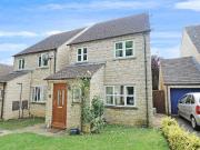 3 Bedroom Detached House