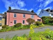 3 Bedroom Detached House