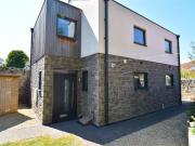 3 Bedroom Detached House
