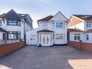 3 Bedroom Detached House