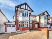 3 Bedroom Detached House