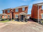 3 Bedroom Detached House