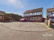 3 Bedroom Detached House