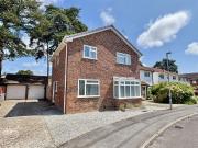 3 Bedroom Detached House