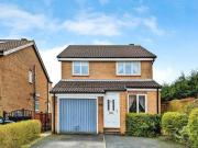 3 Bedroom Detached House For Rent In Bradford, West...