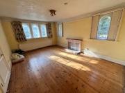 3 bedroom detached house for rent in Broomfield Road,...