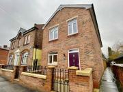 3 Bedroom Detached House For Rent In Cale Green, Stockport