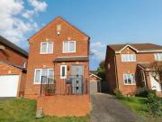 3 Bedroom Detached House For Rent In Darton
