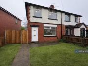 3 bedroom detached house for rent in Greenfold Avenue,...