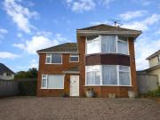 3 bedroom detached house for rent in Hesketh Crescent,...