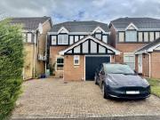 3 bedroom detached house for rent in Heydon Court,...