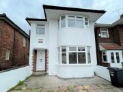 3 Bedroom Detached House For Rent In Ilford