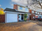 3 Bedroom Detached House For Rent In Lower Earley, Reading