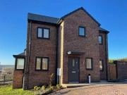 3 Bedroom Detached House For Rent In Rotherham, South...