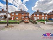 3 bedroom detached house for rent in Rowan Crescent,...
