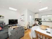 3 bedroom detached house for rent in Russell Lane,...