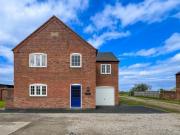 3 Bedroom Detached House For Rent In Scropton