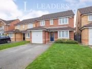 3 bedroom detached house for rent in Shiregate Gardens,...